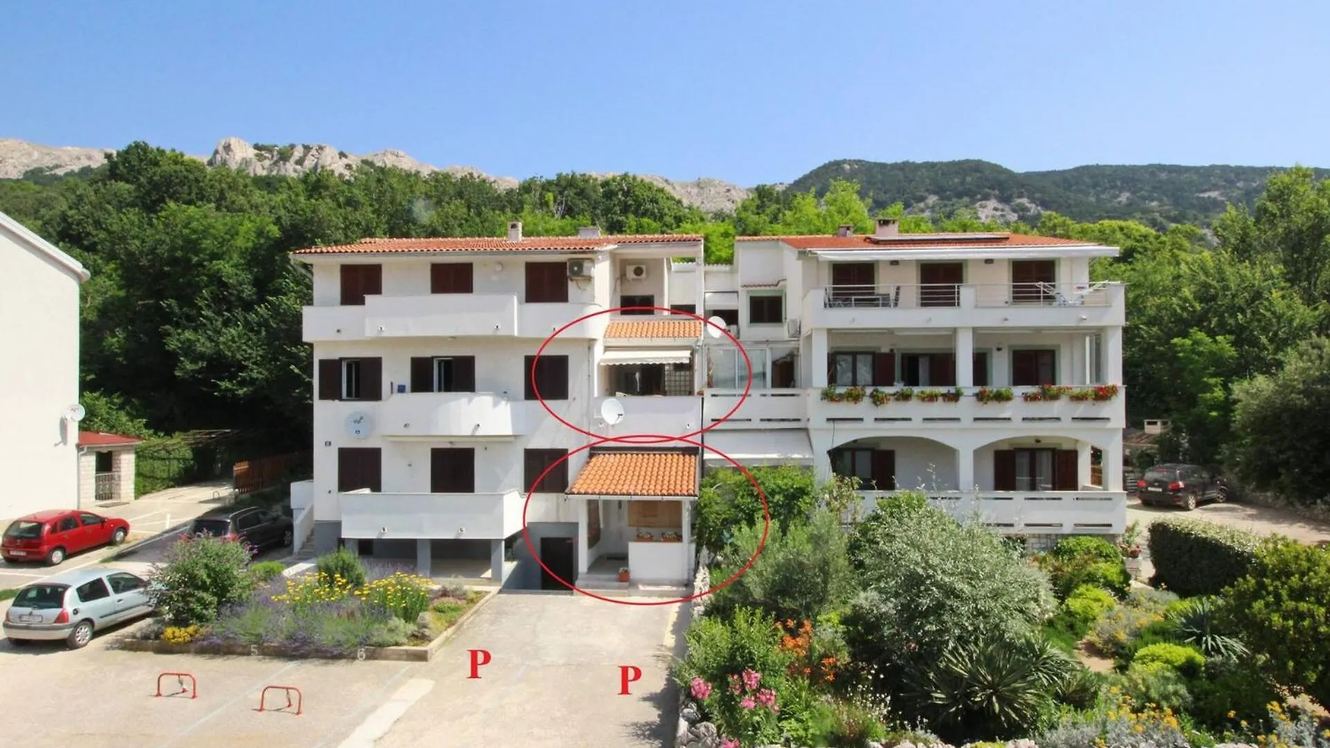 Apartments Karamarko Baska  Guest house